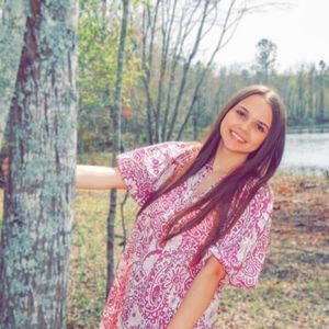 Meet your Posher, Carlie